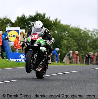 Derek Sheils in action. Photo © Derek Clegg. All rights reserved.