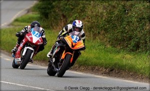 Mark Hanna leads Conor Behan in the junior support race at the 2013 Killalane road races. Photo © Derek Clegg. All rights reserved.